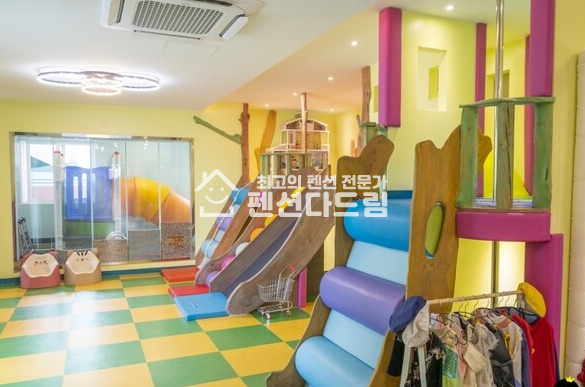 경기 가평군 상면 행현리 가평 풀빌라펜션!!! 법인양도양수 매매 매물번호 11673 사진 1